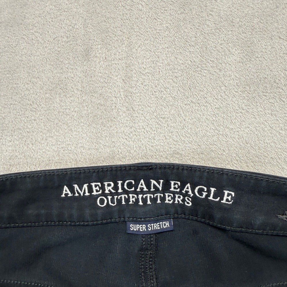 American Eagle Jeans Women's 2 Jegging Black Super Stretch Distressed Knee Slits - Picture 3 of 10